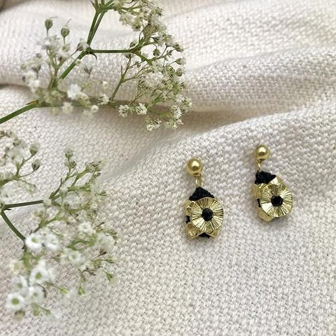 Keya Flower Earrings - SUNSEED THE JOURNEY