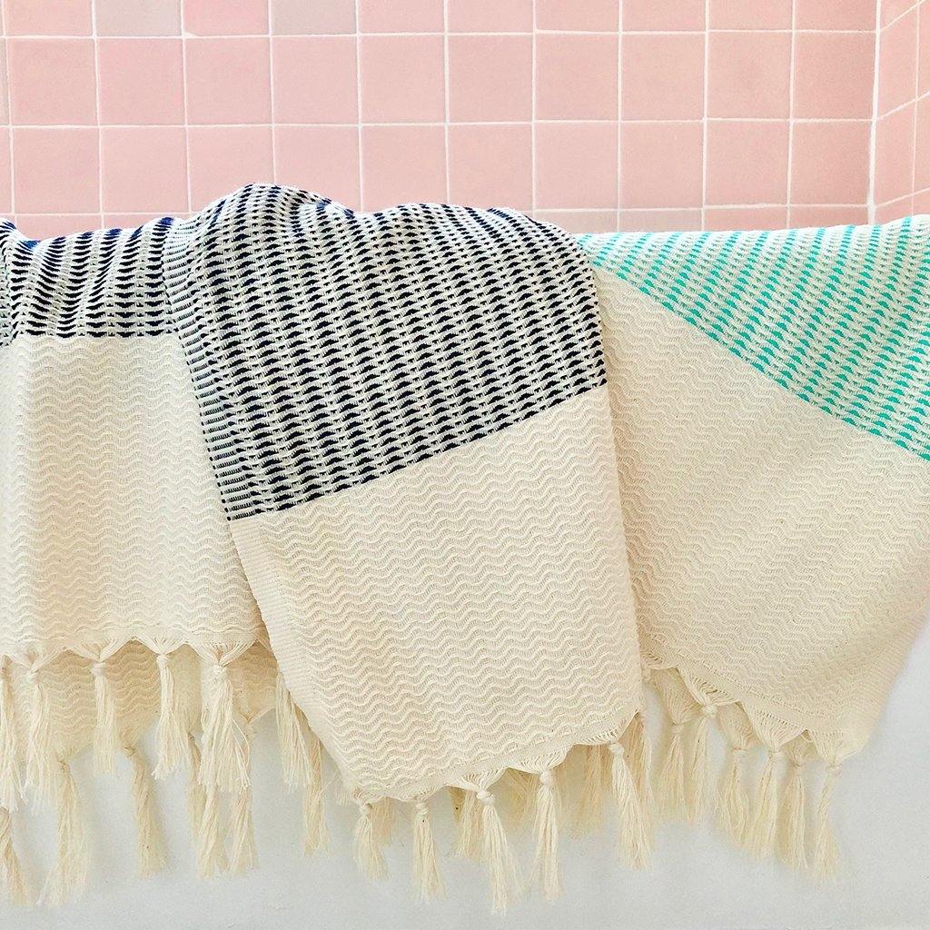 Plush Wavy Turkish Towel - SUNSEED THE JOURNEY